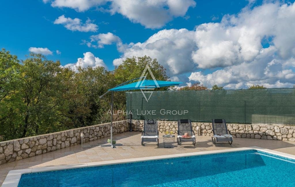 Istria, Labin - Incantevole casa vacanze con piscina