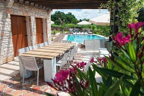 Istria, Rovinj - Villa Maestosa con Ampio Terreno