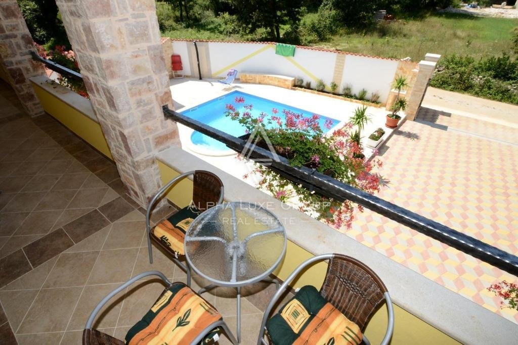 Villa con piscina nella pittoresca periferia di Poreč, Istria