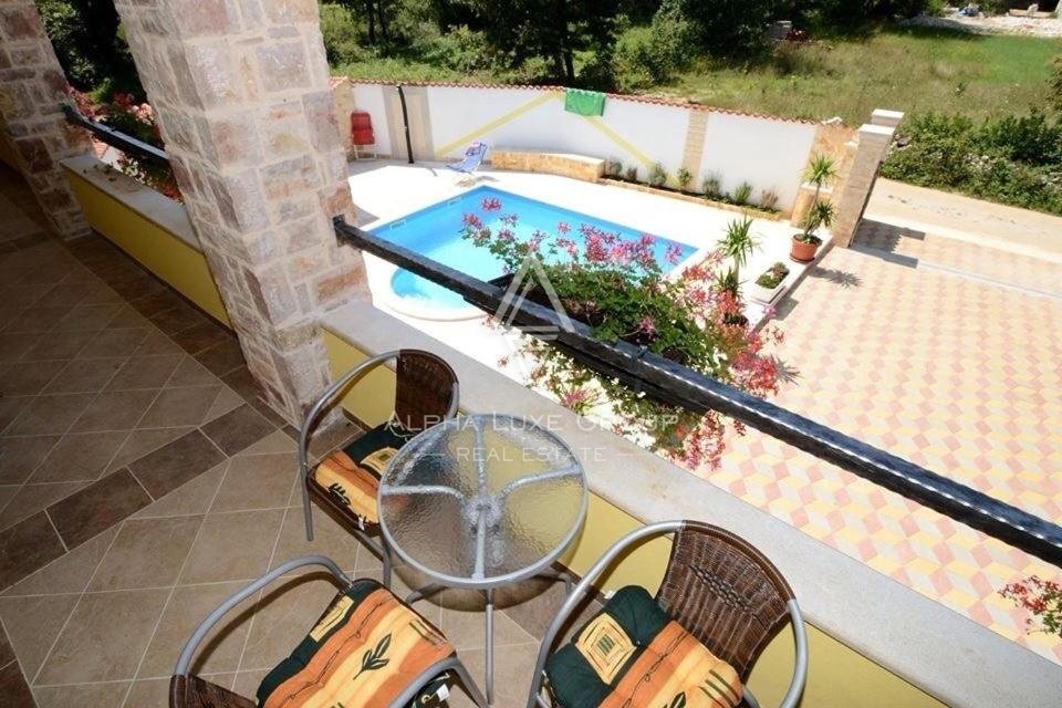 Villa con piscina nella pittoresca periferia di Poreč, Istria