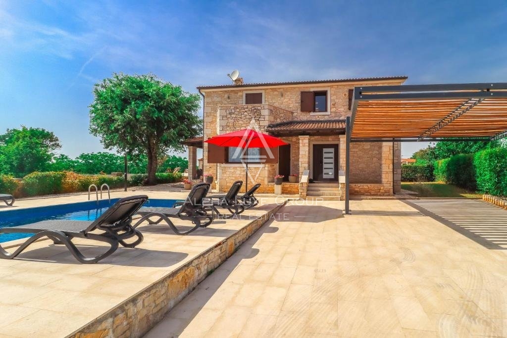 Istria, Sveti Lovreč - Villa di lusso con piscina in ambiente idilliaco