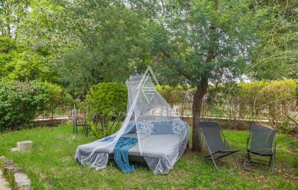 Villa moderna con piscina e vista mare a Poreč, Istria