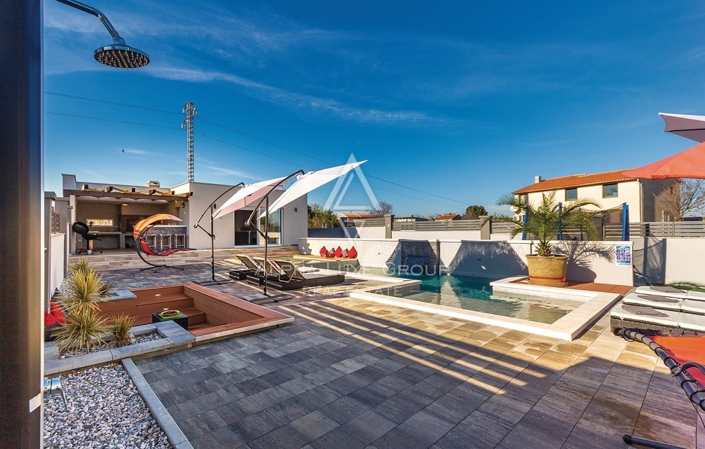 Spaziosa villa con piscina, Istria, Medulin