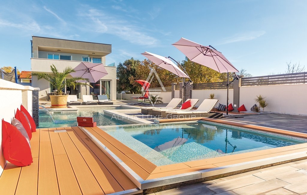 Spaziosa villa con piscina, Istria, Medulin