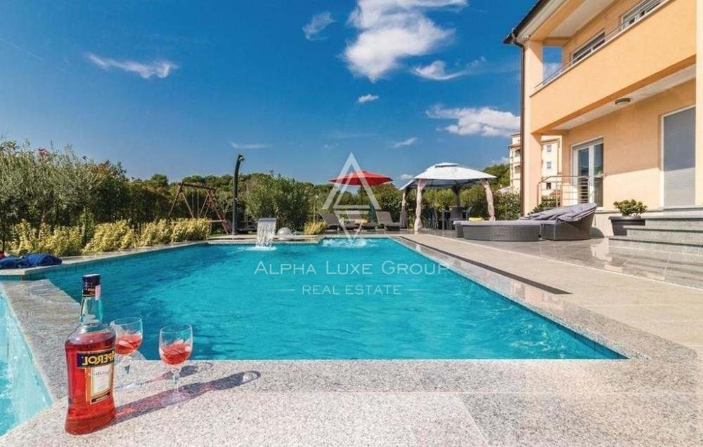 Villa con piscina vicino alla spiaggia, istria, pula