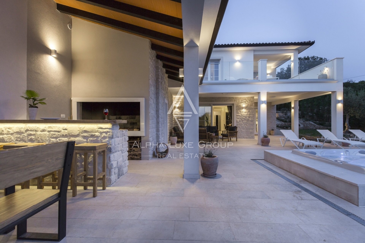 Villa Contemporanea Con Piscina, Istria, Labin