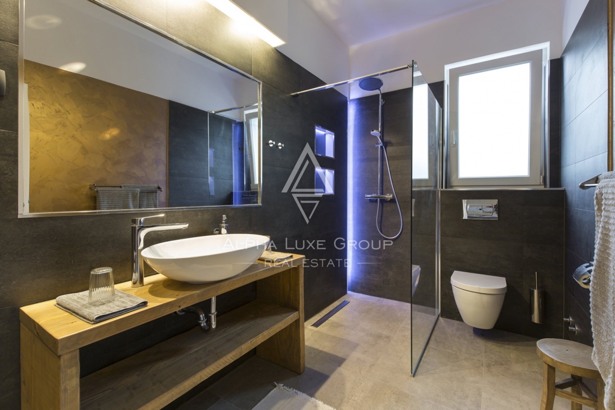 Villa Contemporanea Con Piscina, Istria, Labin