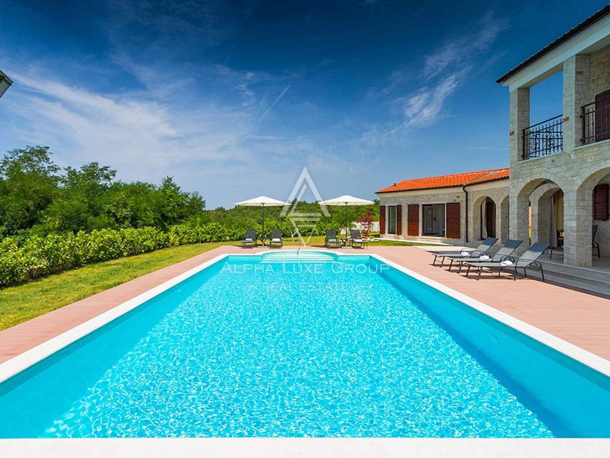 Splendida villa in pietra con piscina e vista panoramica, Istria, Parenzo