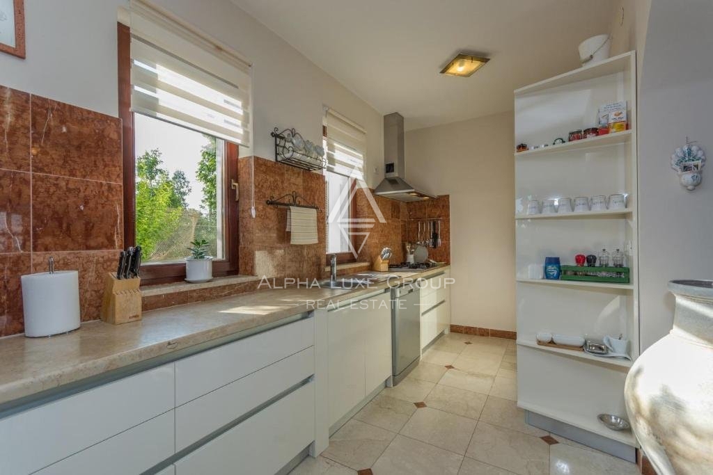 Lussuosa villa con vista mare e piscina, Istria, Marčana