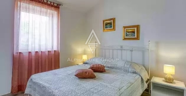 Istria, Poreč: Affascinante casa in pietra con piscina in vendita