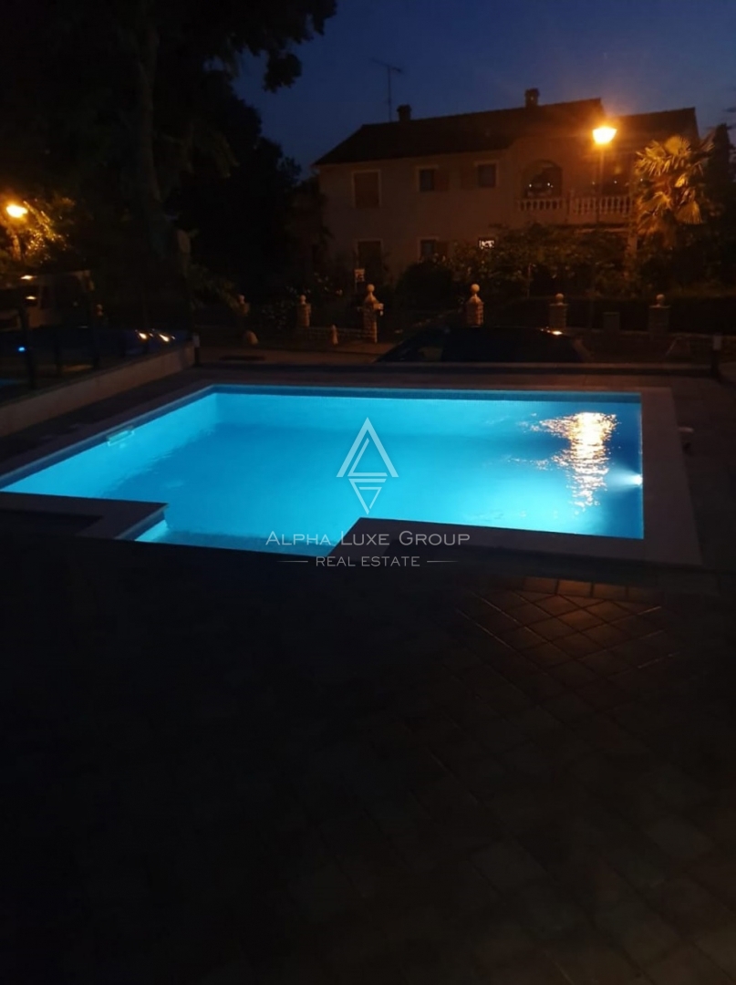 Poreč, Istria – Appartamento di lusso con piscina