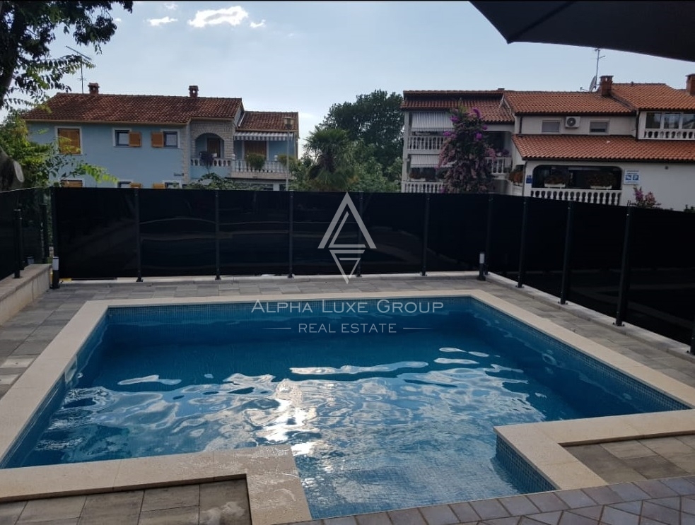 Poreč, Istria – Appartamento di lusso con piscina