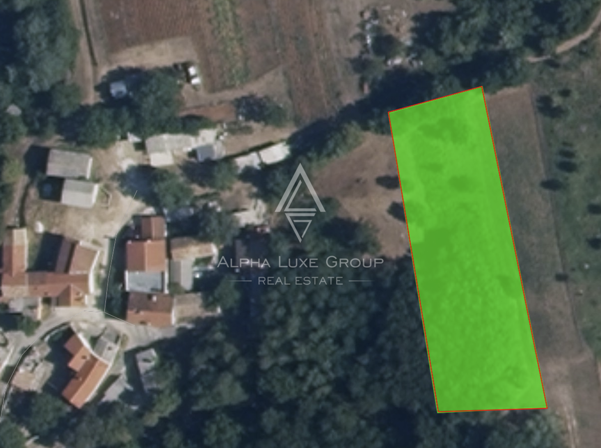Gimino, Istria – Ampio terreno edificabile in vendita