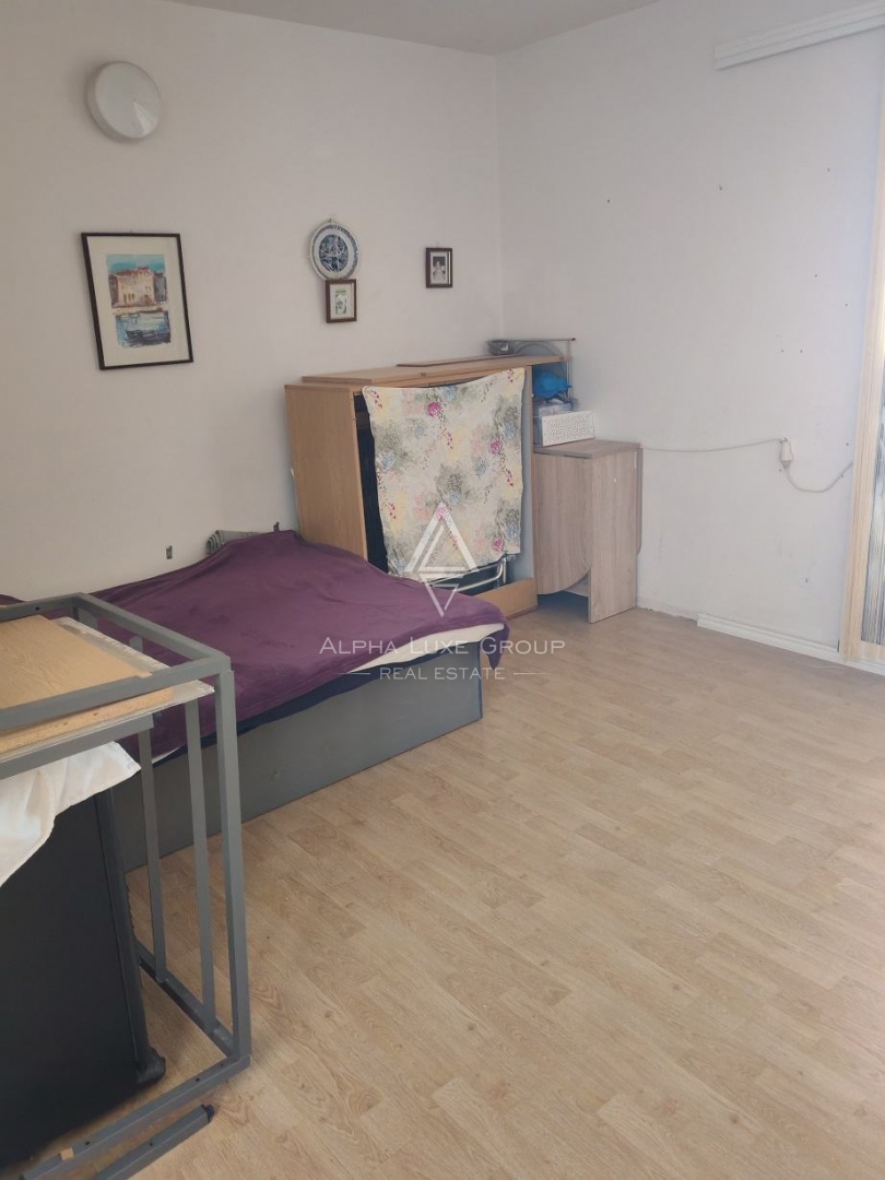 Novigrad, Istria – Appartamento arredato, giardino, mare