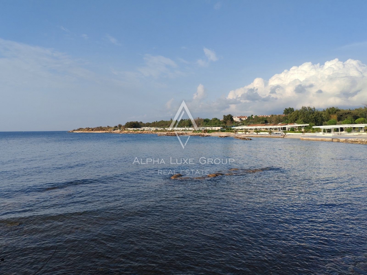 Novigrad, Istria – Appartamento arredato, giardino, mare