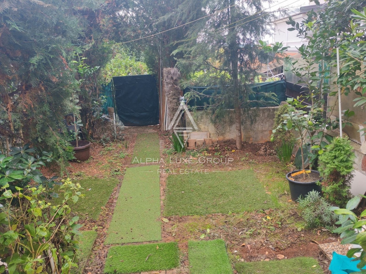 Novigrad, Istria – Appartamento arredato, giardino, mare