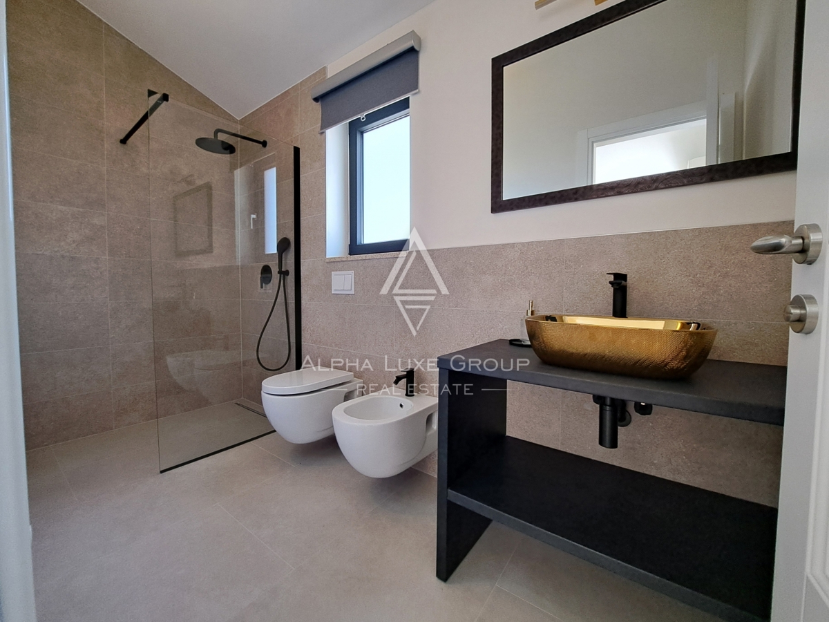 Poreč, Istria: Villa moderna di lusso nella natura