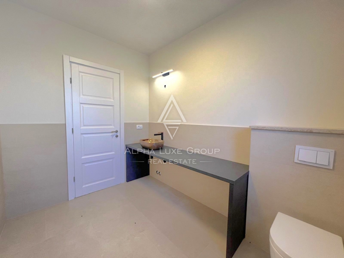 Poreč, Istria: Villa moderna di lusso nella natura