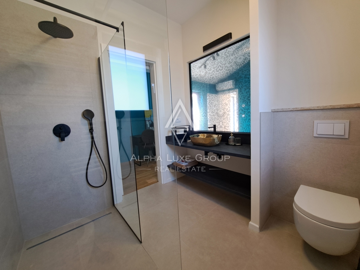 Poreč, Istria: Villa moderna di lusso nella natura