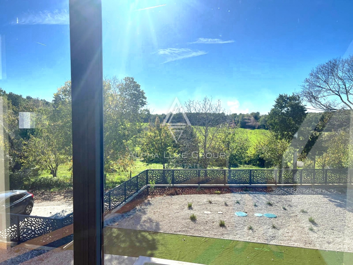 Poreč, Istria: Villa moderna di lusso nella natura