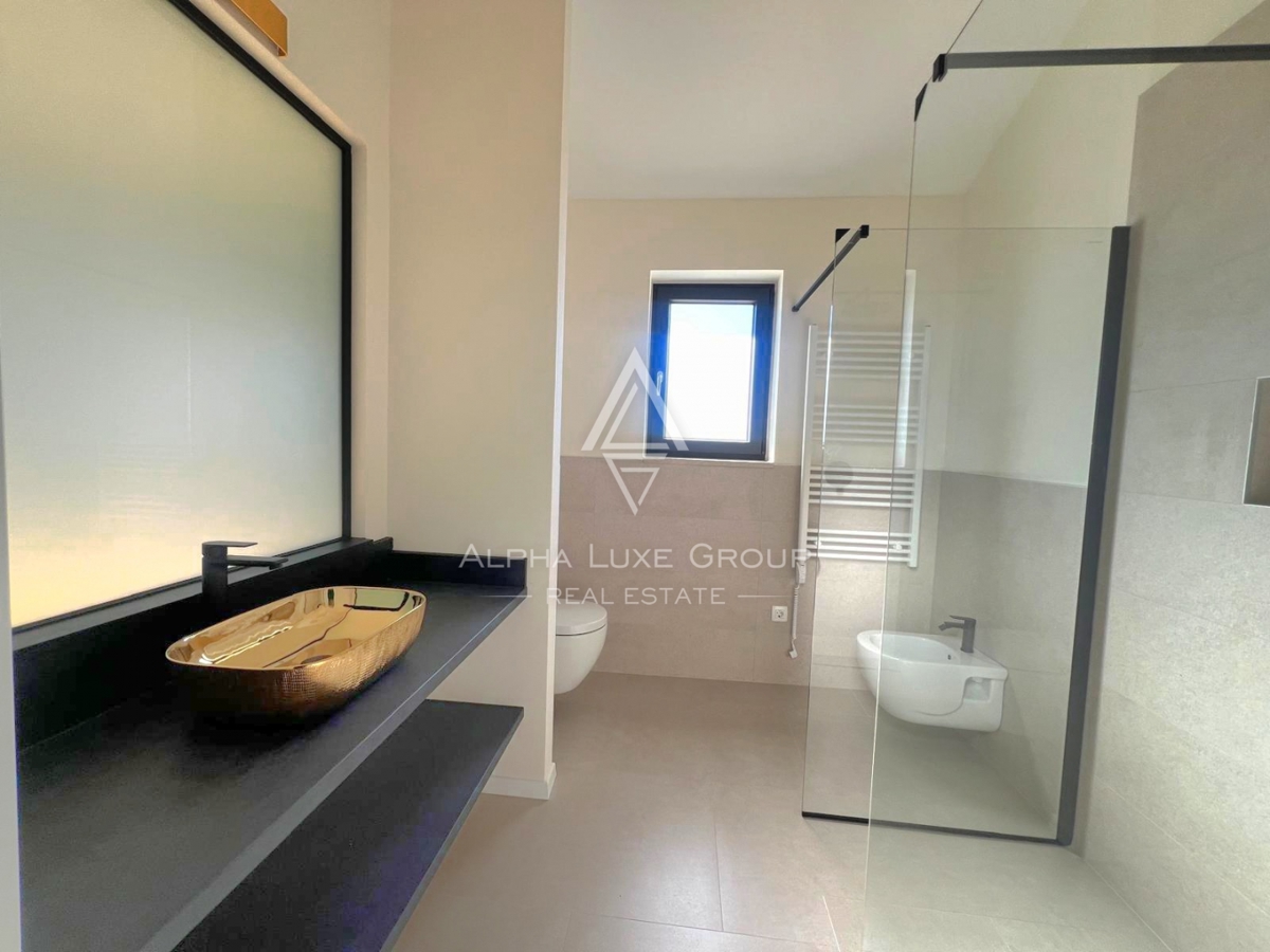 Poreč, Istria: Villa moderna di lusso nella natura