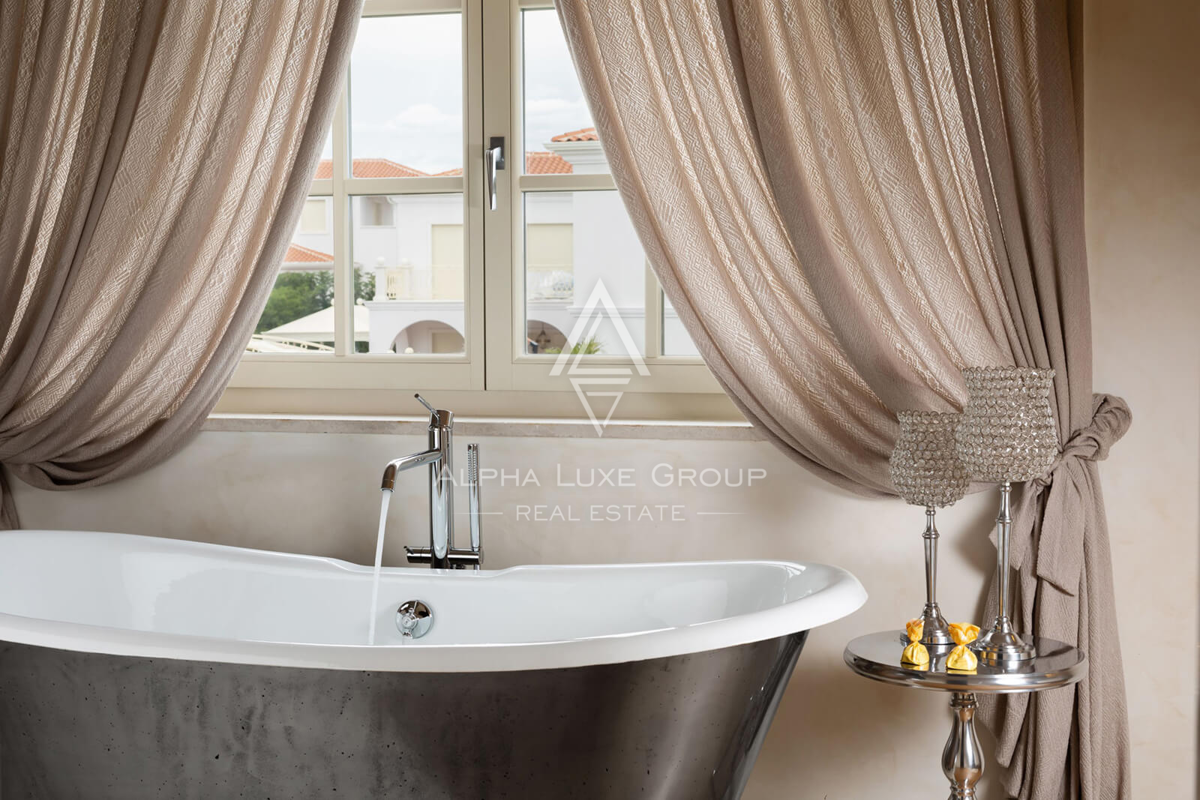 Vabriga, Istria: Elegante villa con piscina e giardino