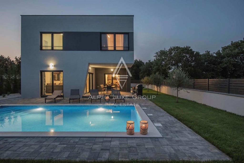 Casa Centar, Pula, 180m2