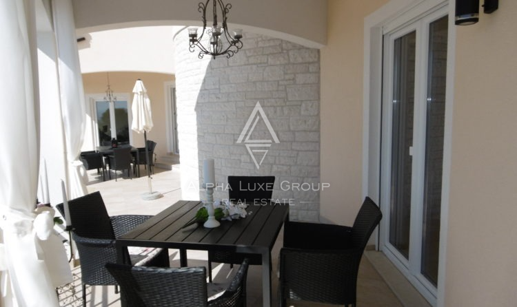 Istria, Parenzo: Villa con vista panoramica mare