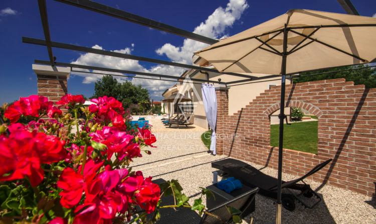 Istria, Parenzo: Villa con vista panoramica mare