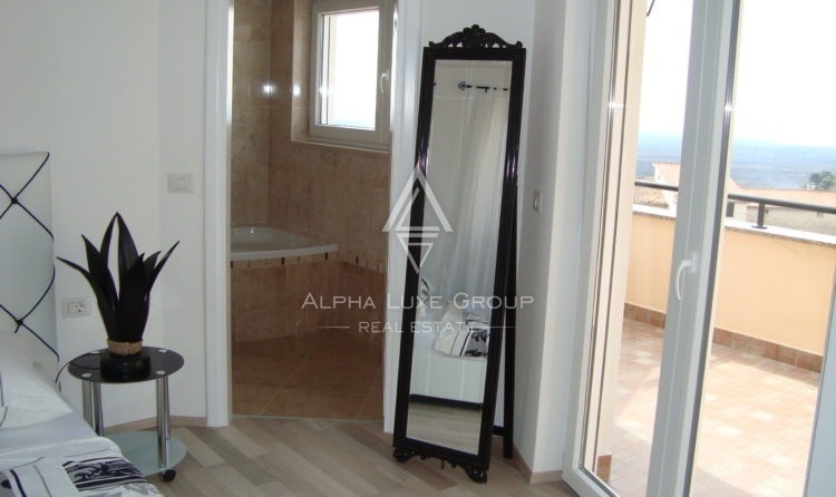 Istria, Parenzo: Villa con vista panoramica mare