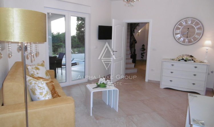 Istria, Parenzo: Villa con vista panoramica mare