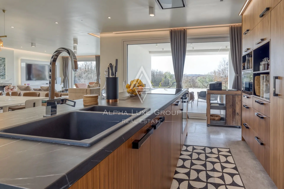 Istria, Labin: Villa di lusso con piscina riscaldata