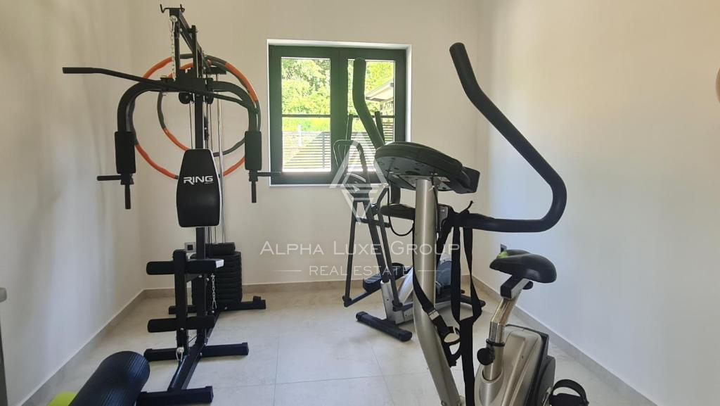 Istria, Montona: Villa di lusso con piscina e vista