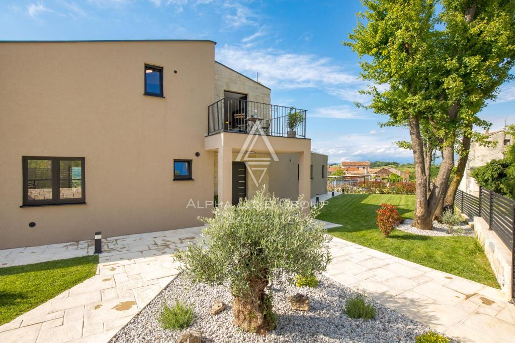 Istria, Montona: Villa di lusso con piscina e vista