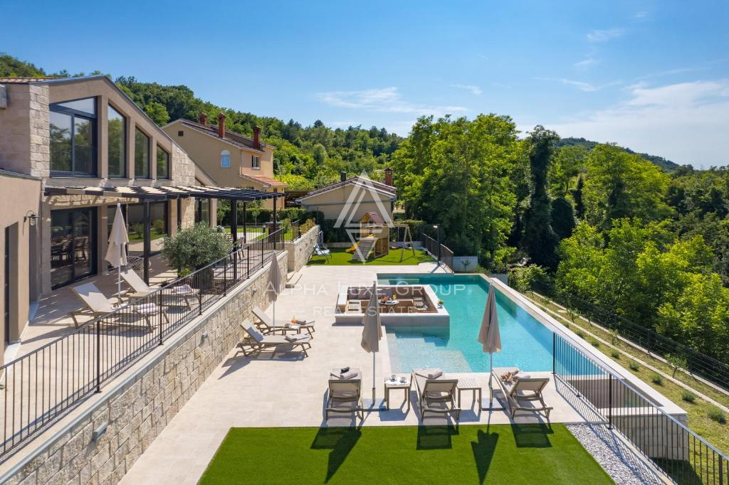 Istria, Montona: Villa di lusso con piscina e vista