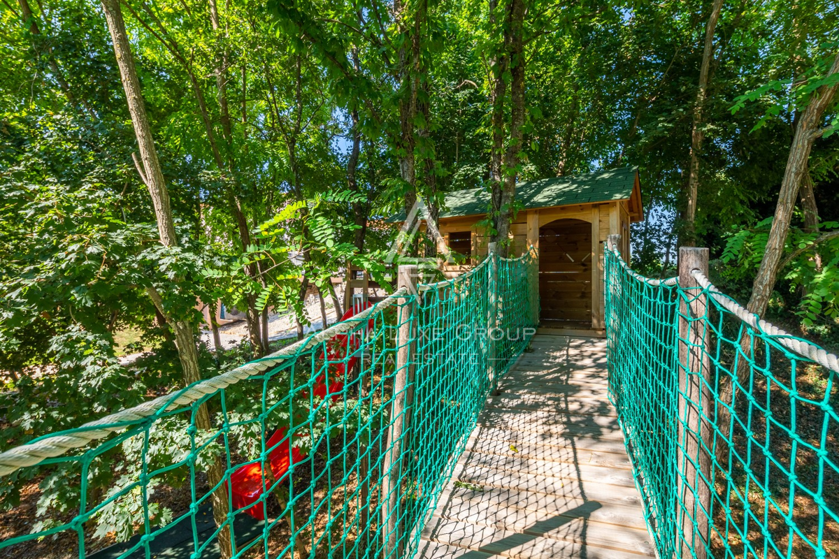 Istria, Svetvinčenat: Villa elegante con piscina e giardino