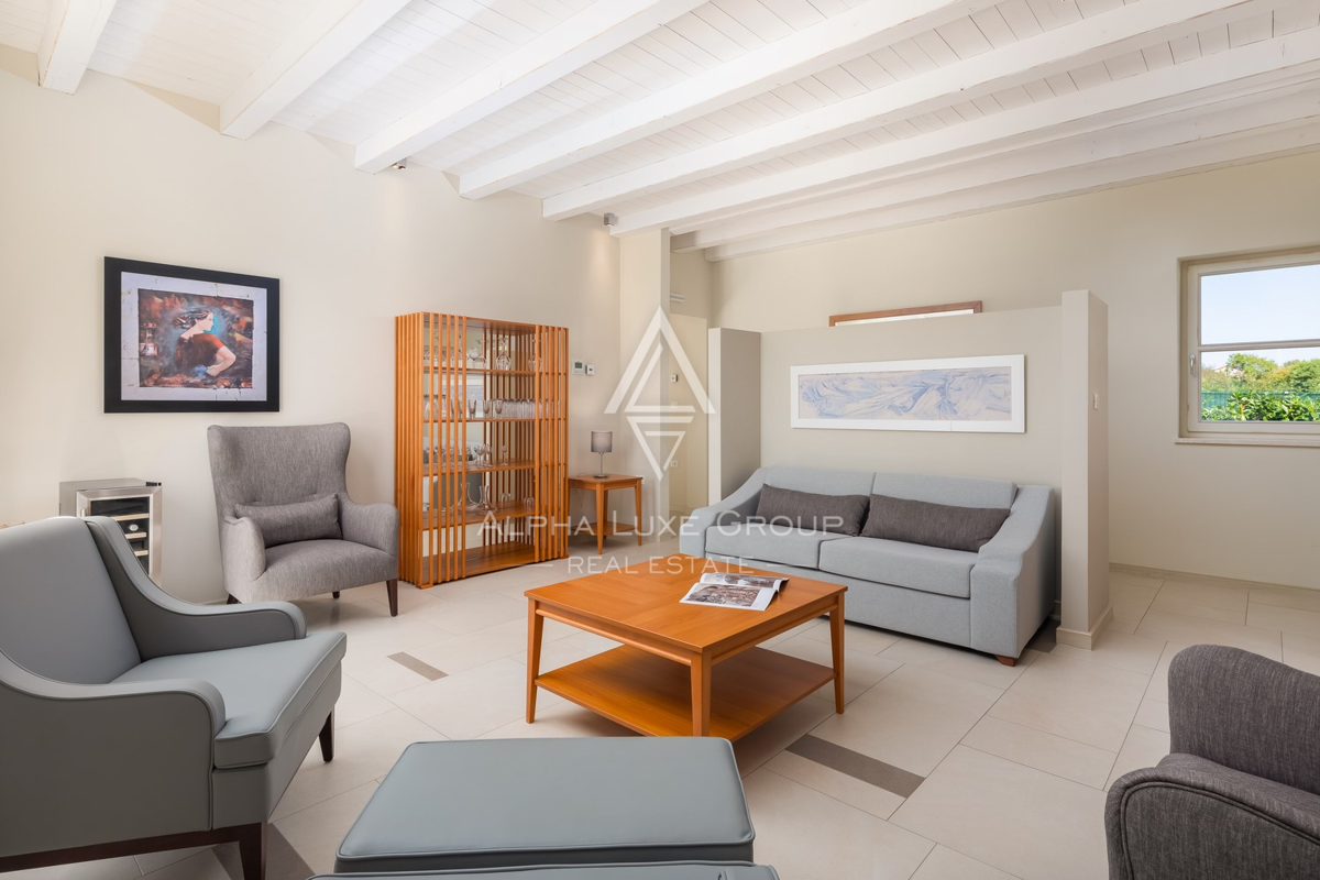 Istria, Svetvinčenat: Villa elegante con piscina e giardino