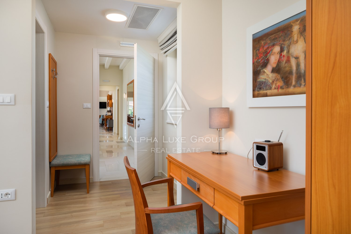 Istria, Svetvinčenat: Villa elegante con piscina e giardino