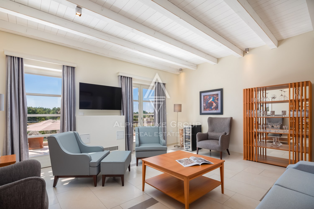 Istria, Svetvinčenat: Villa elegante con piscina e giardino