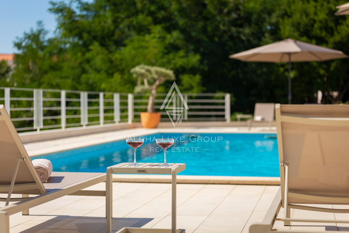 Istria, Svetvinčenat: Villa elegante con piscina e giardino