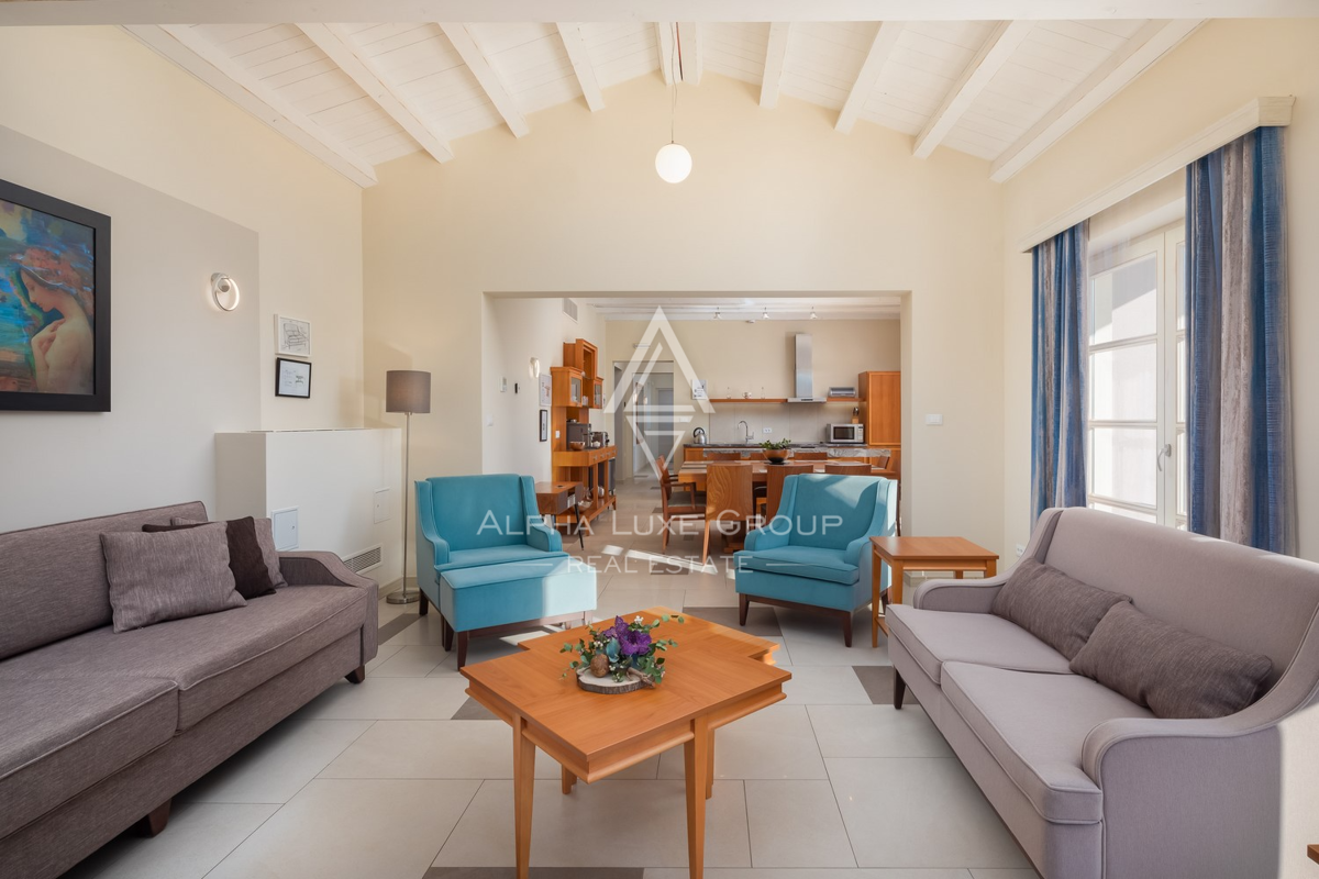 Istria, Svetvinčenat: Villa elegante con piscina e giardino