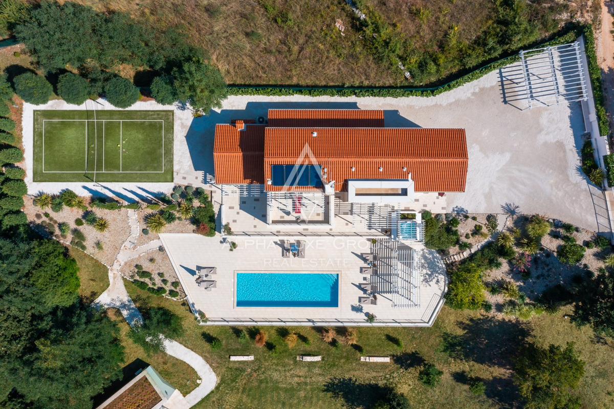 Istria, Svetvinčenat: Villa elegante con piscina e giardino