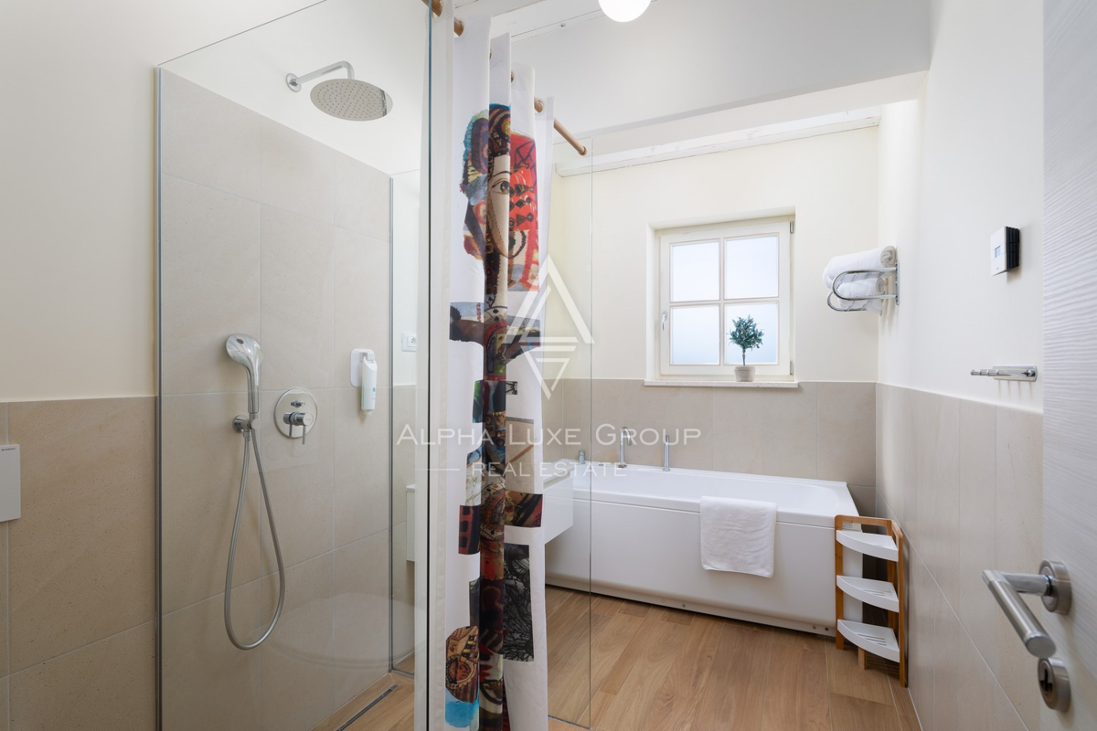 Istria, Svetvinčenat: Villa elegante con piscina e giardino