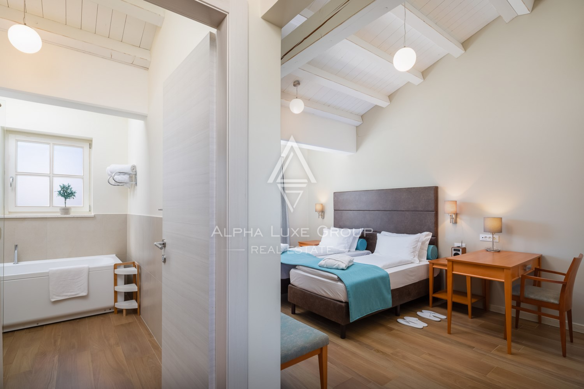 Istria, Svetvinčenat: Villa elegante con piscina e giardino