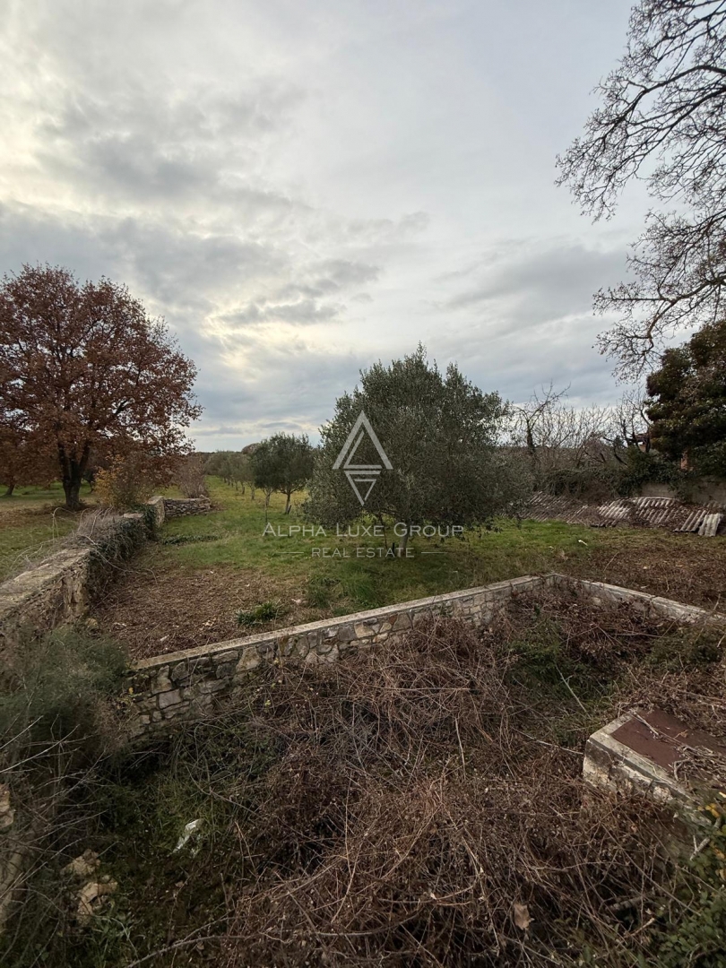 Istria, Rovigno – Casa con potenziale sviluppo