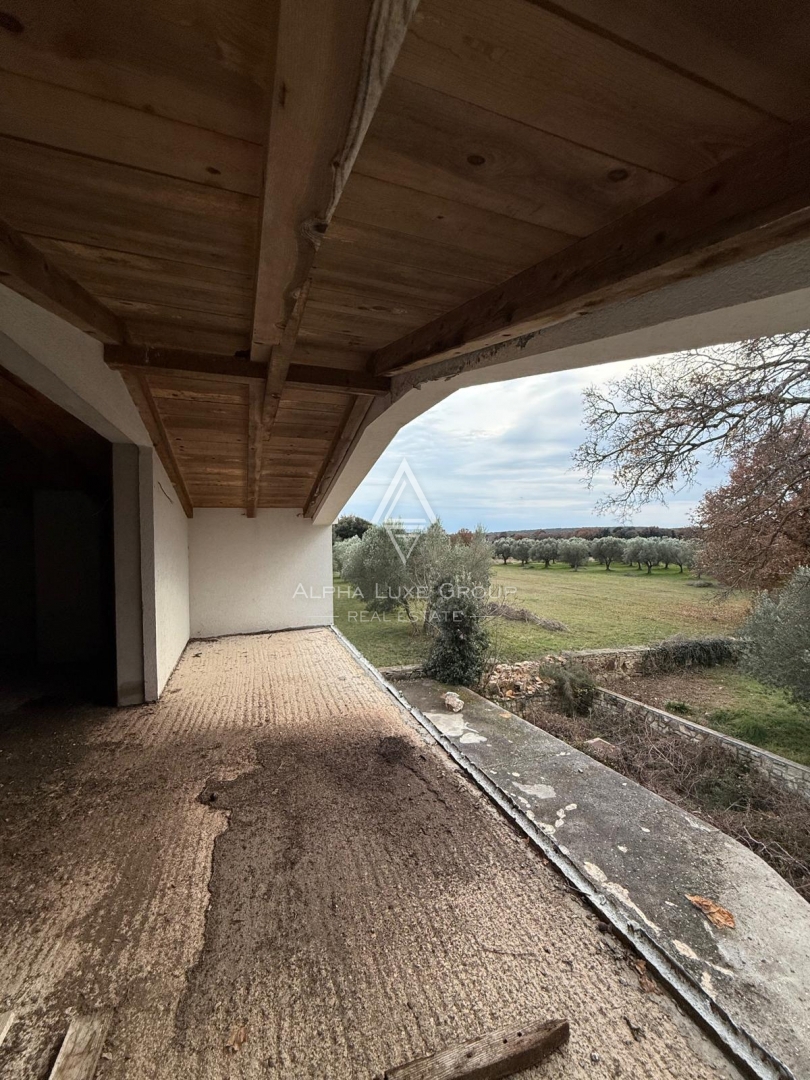 Istria, Rovigno – Casa con potenziale sviluppo