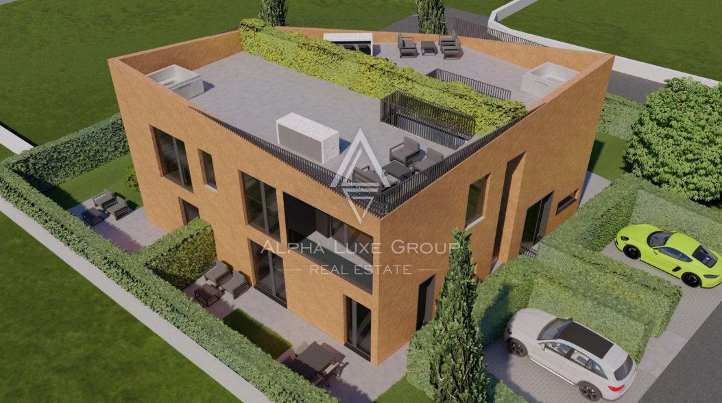 Istria, Poreč – appartamento al piano terra con giardino