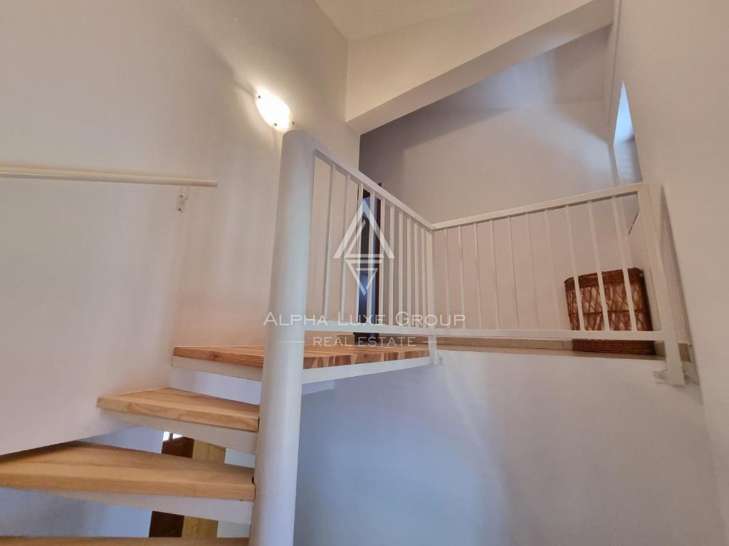 Istria, Poreč – casa tradizionale con piscina e giardino