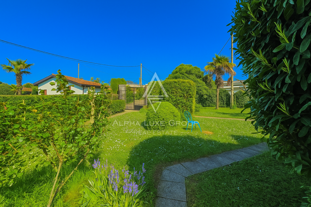 Istria, Umag: Casa 80 m spiaggia grande giardino