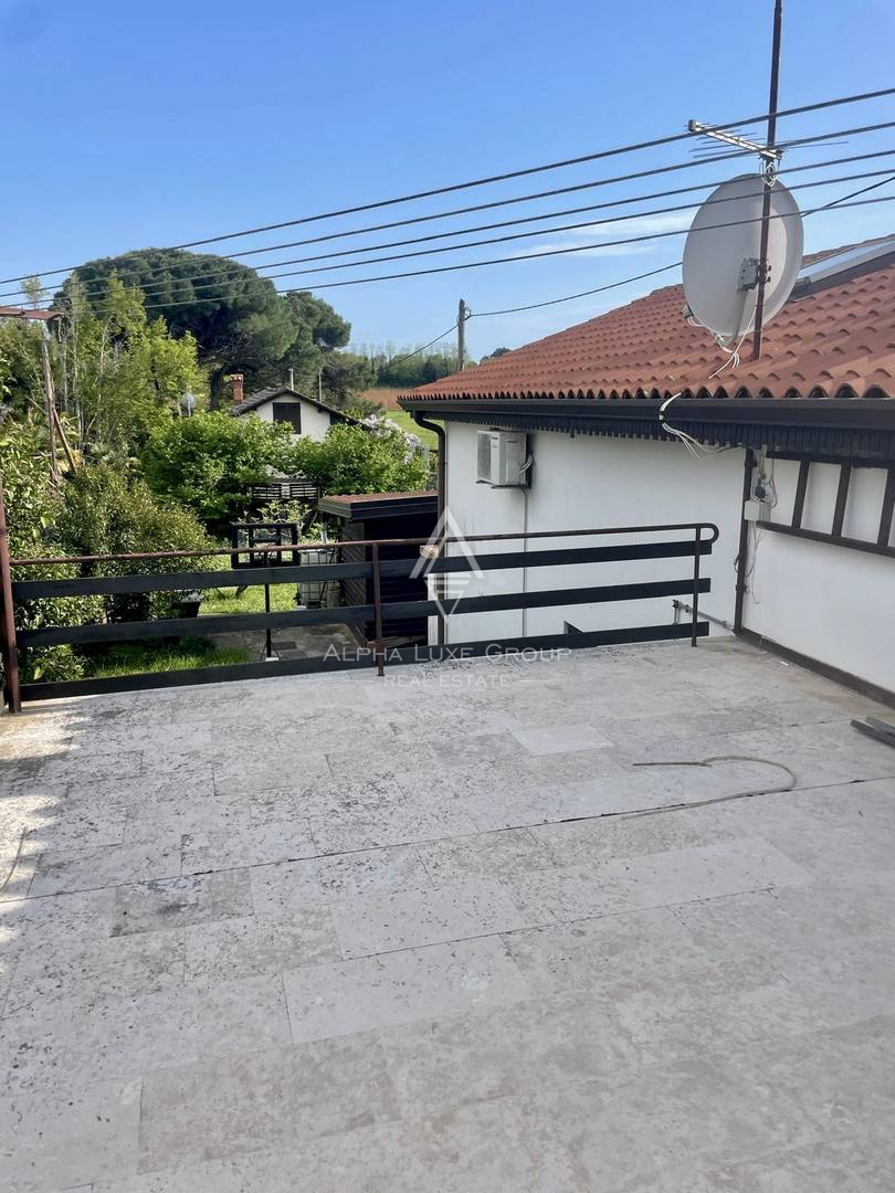 Istria, Umag: Casa 80 m spiaggia grande giardino